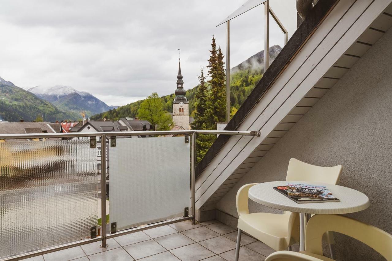 Ramada Hotel & Suites Kranjska Gora Zewnętrze zdjęcie